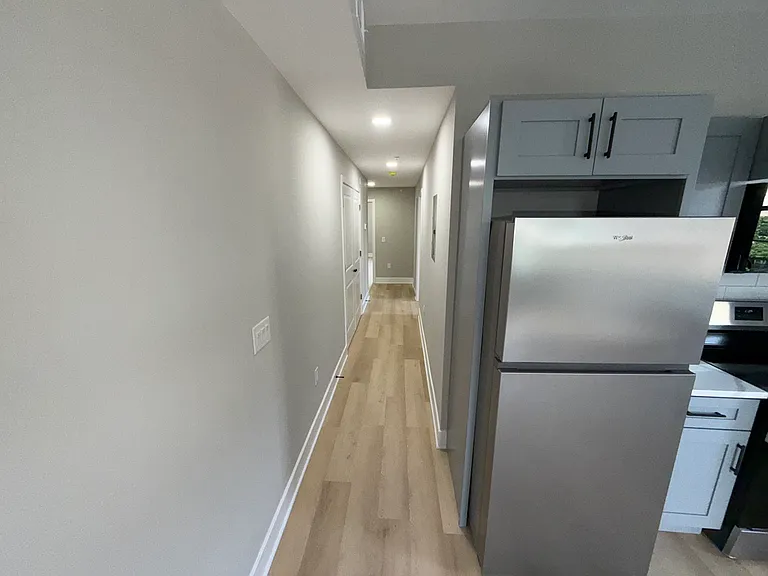 1201 Lindley Ave #3 — Photo 9