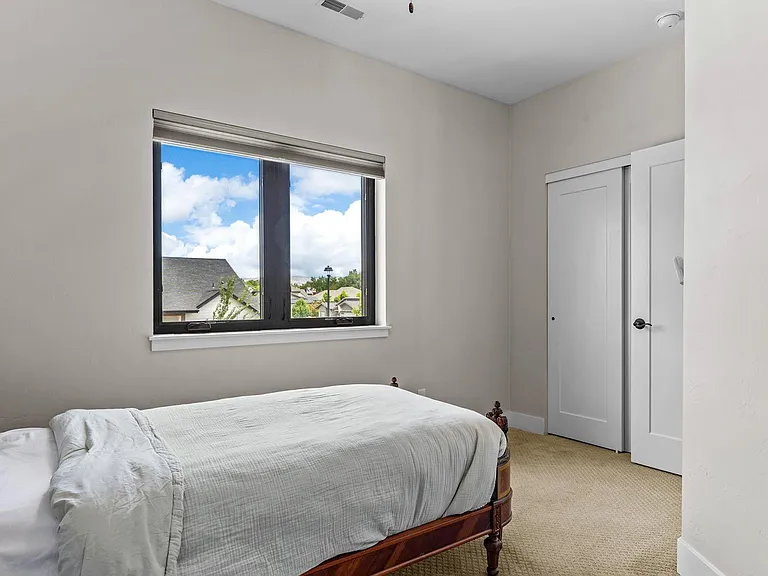 2545 Fryingpan Dr — Photo 33