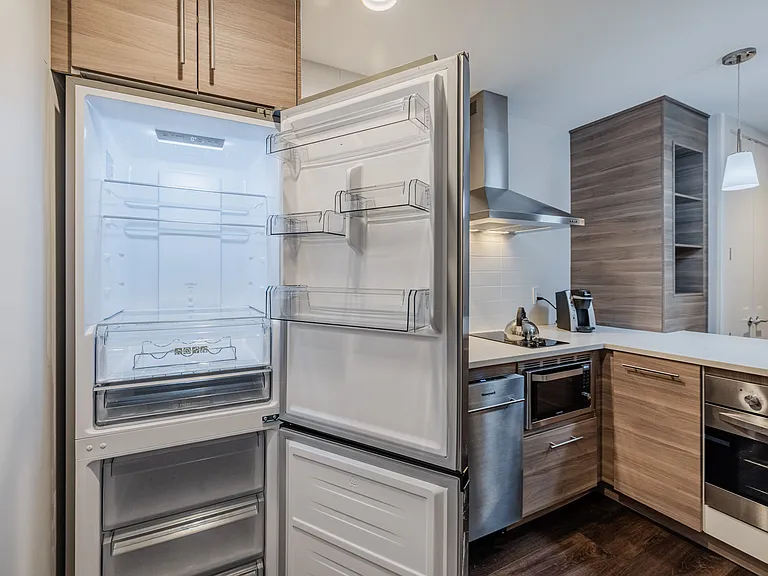 TRELLIS University Hill Apartments — Photo 13