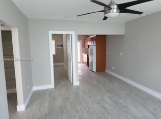 8035 Byron Ave APT 2, Miami Beach, FL 33141