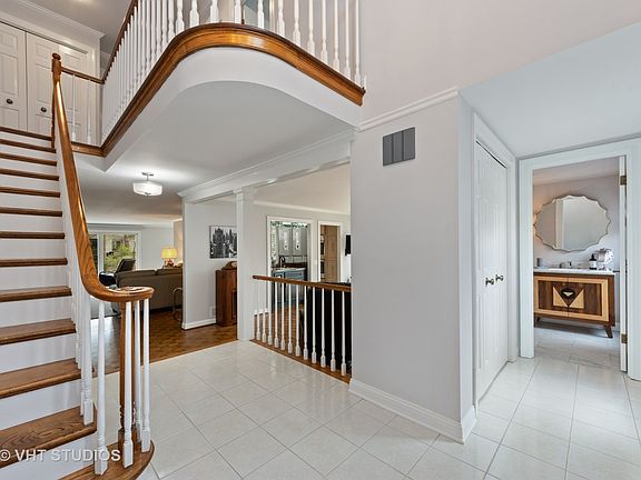 2nd image of 6 Court Of Wilmington