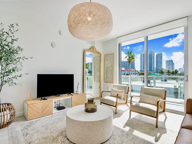 3900 Biscayne Blvd #ID1023476P — Photo 6