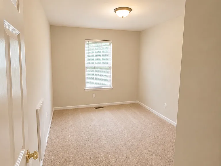 408 Lantern Dr #115 — Photo 16