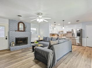 401 Vicki Pl, Hurst, TX 76053