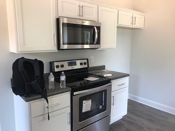 2nd image of 46 Ventura Dr