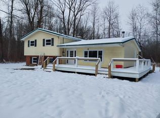 5981 5th Rd, Wolcott, NY 14590