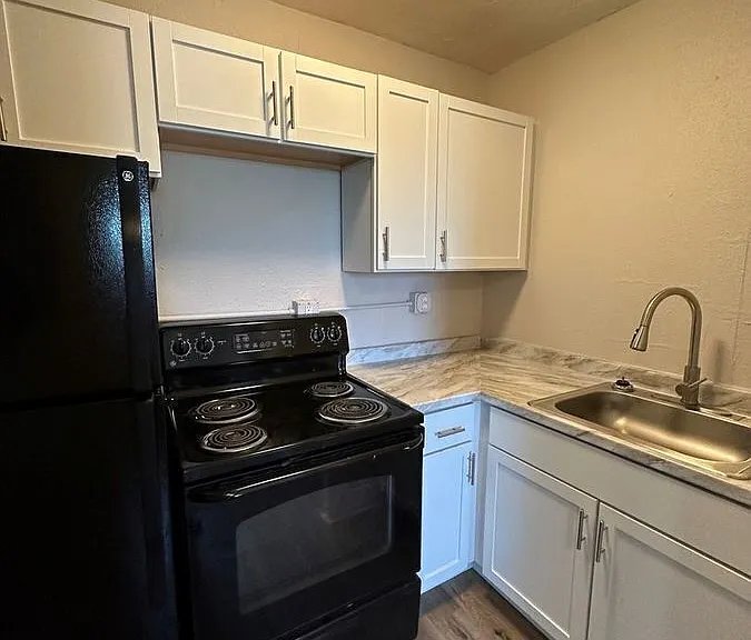 444 N 18th St #9 — Photo 7