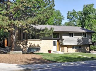 1033 S Beech Dr, Lakewood, CO 80228