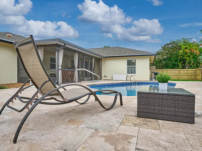 1267 Summerwood Cir — Photo 14