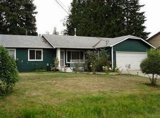 1360 Lakewood Dr, Camano Island, WA 98282