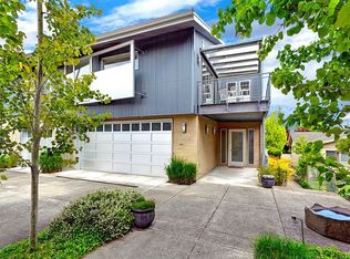 1311 100th Ave NE, Bellevue, WA 98004