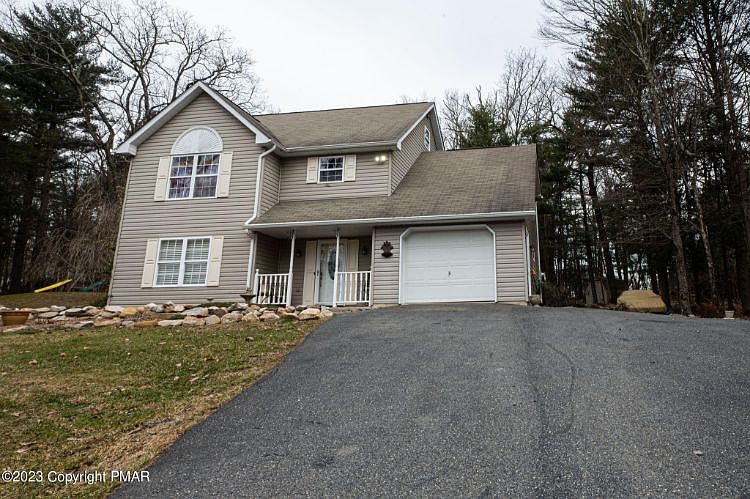 2nd image of 1541 Olympic Way