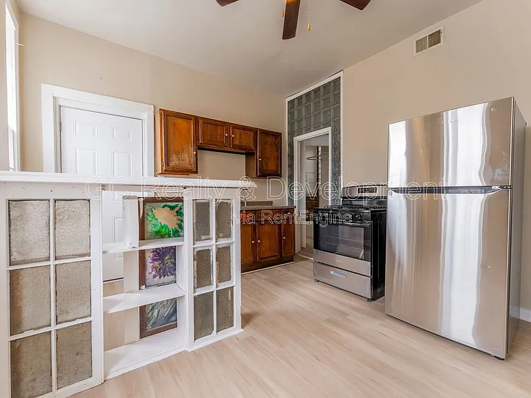 3328 W Chicago Ave #2R — Photo 7