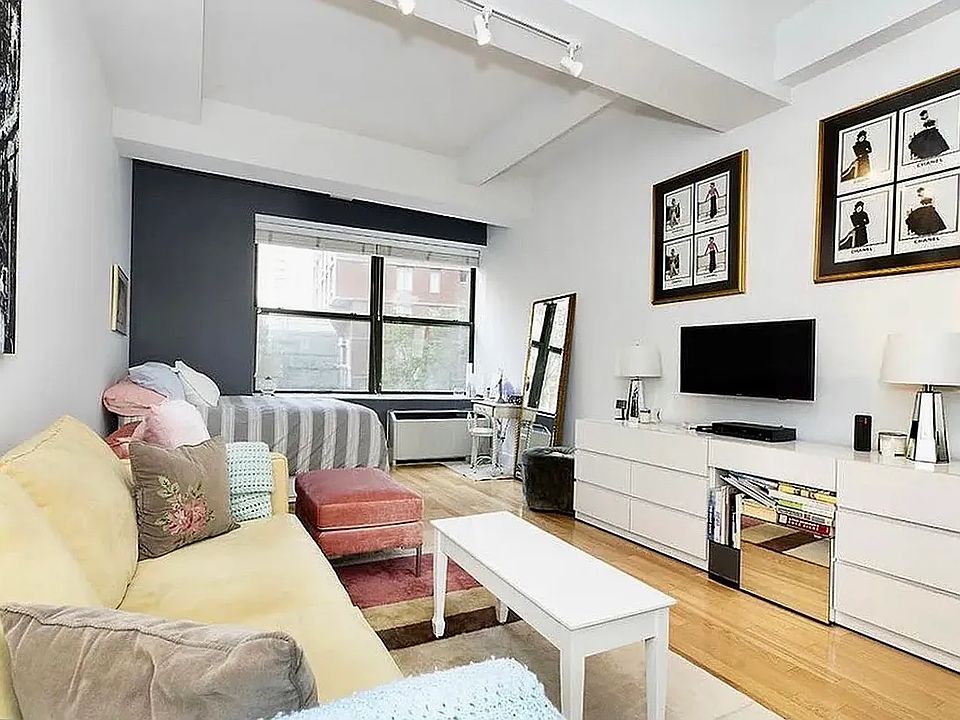 1st image of 99 John St APT 903