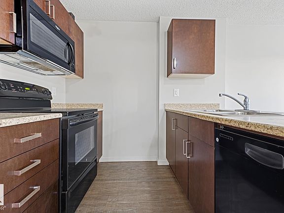2nd image of 5521 7th Ave SW #303