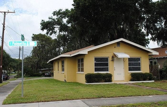 1st image of 830 E Palmetto St