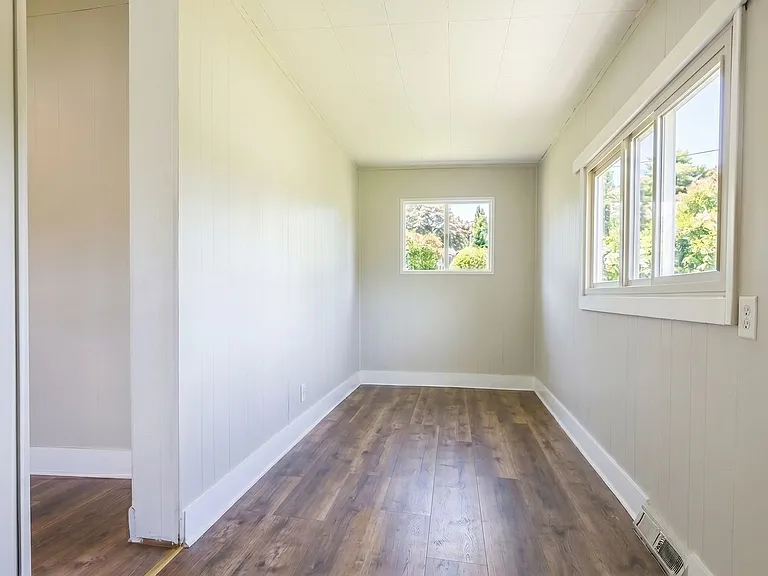 7612 Colgate Ave — Photo 9