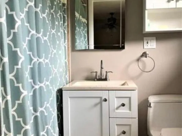 305 S Brooksvale Rd #305, Cheshire, CT 06410