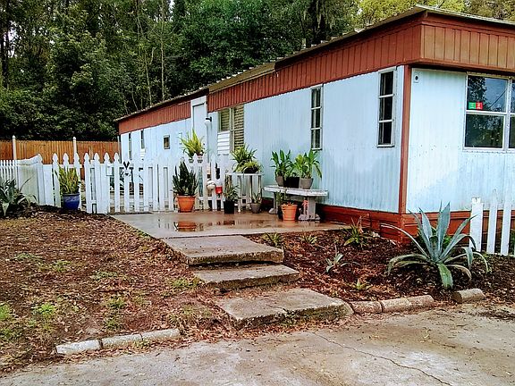 4th image of 5786 Talton Ln