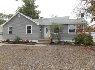 414 Raleigh Rd, Brick, NJ 08723