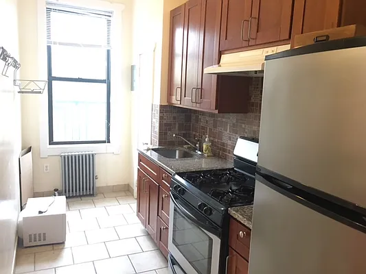 Rented by Empire Valley | media 8