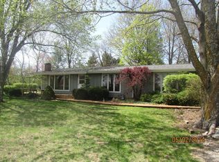 630 Bobbitt Dr, Lamoni, IA 50140
