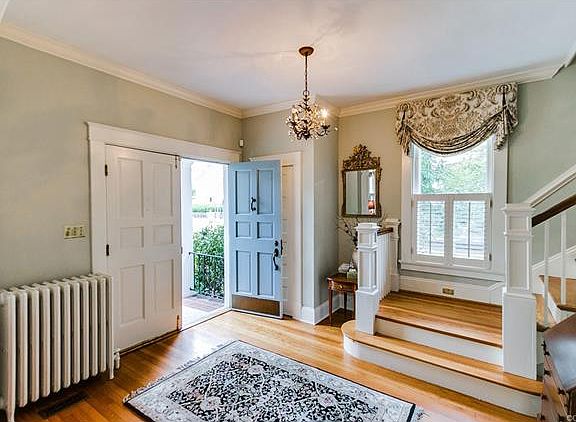 2nd image of 25 Albemarle Ave