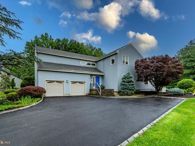 27 Arnold Dr, Princeton Junction, NJ, 08550