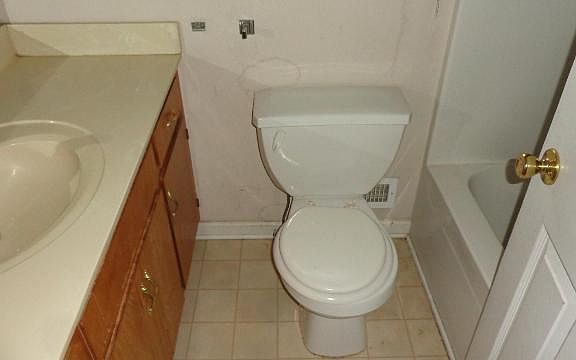 4th image of 241 S Bombay Ct