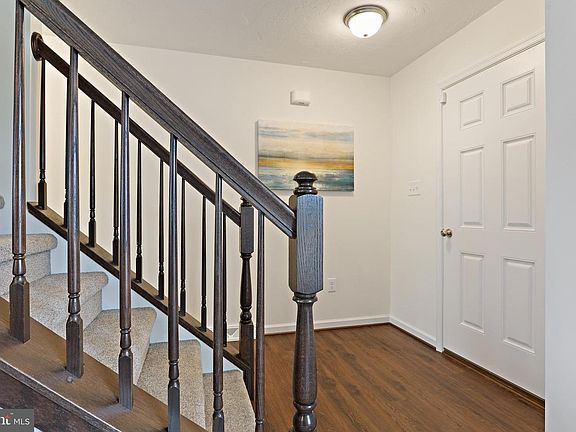 2nd image of 6 Little Way #64