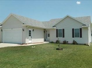 222 Mauris Ln, Kalamazoo, MI 49009