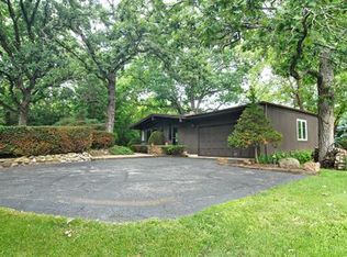 3302 Chelmsford Dr, Spring Grove, IL 60081