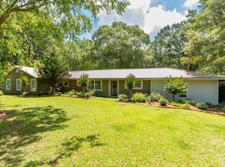 186 Smith And Peters Rd, Poplarville, MS 39470