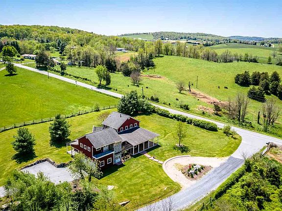 2nd image of 1553 Grassland Ln