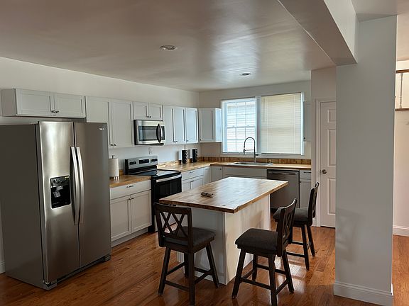 Kitchen and Island