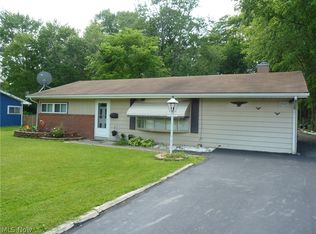 2922 Bainbridge Ave, Youngstown, OH