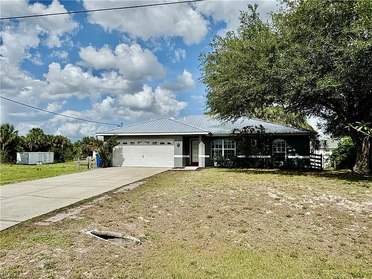 6016 Lindbrook Ave — Photo 2
