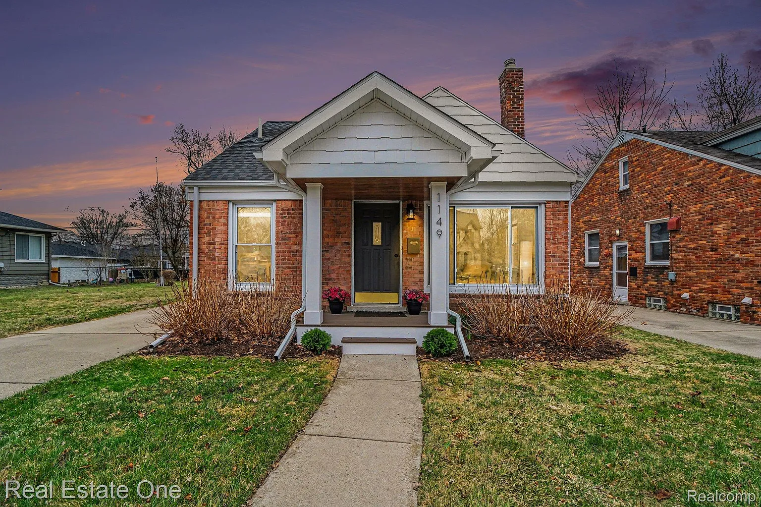 1149 Larkmoor Blvd photo 1