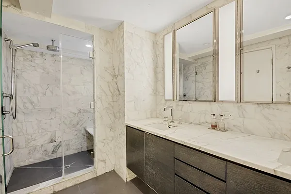 Rented by Bold New York | media 28