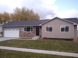 3130 S Carolyn Ln, Ammon, ID 83406
