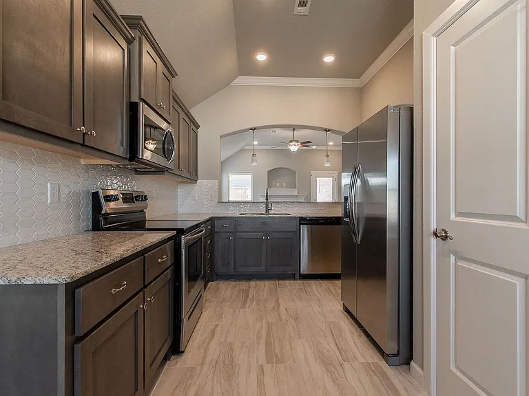 4507 W Topeka Ave — Photo 5
