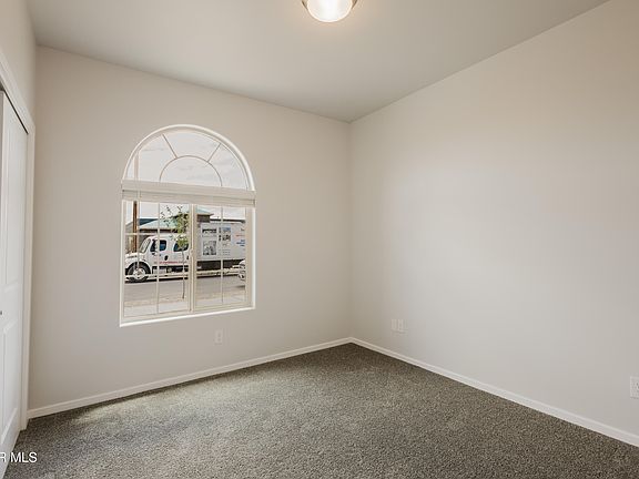 4th image of 725 Paseo De La Reina St