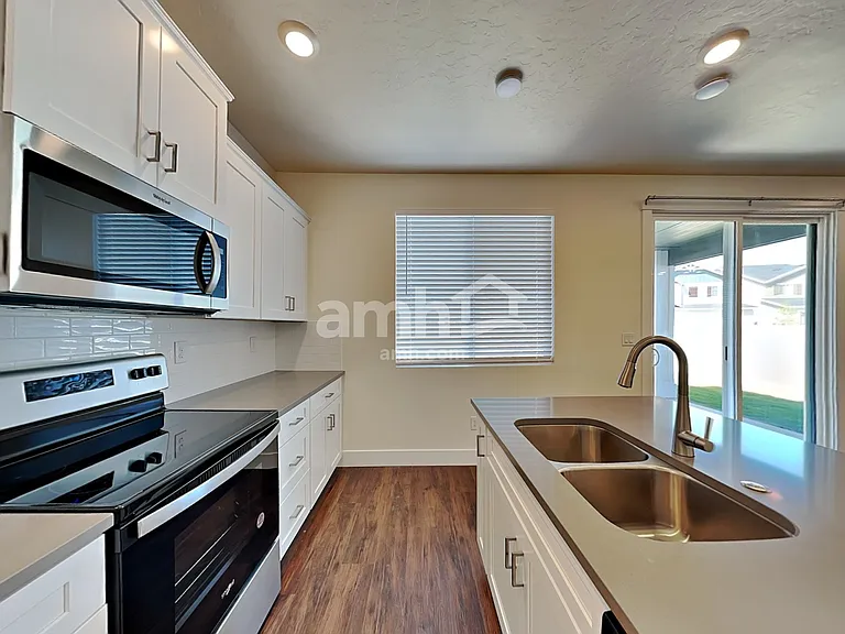 6600 W Achievement St — Photo 3