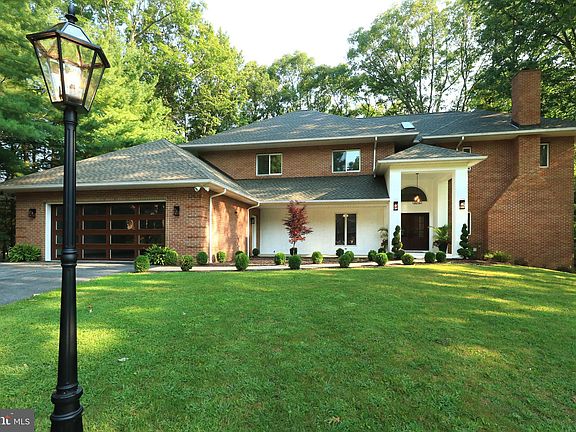 4th image of 2467 Ashburton Ct