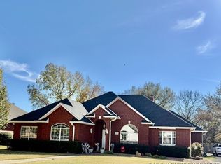 2412 S Rockford Pkwy, Ardmore, OK 73401