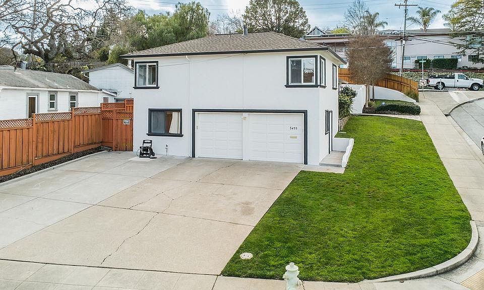 1st image of 3455 Dover Rd