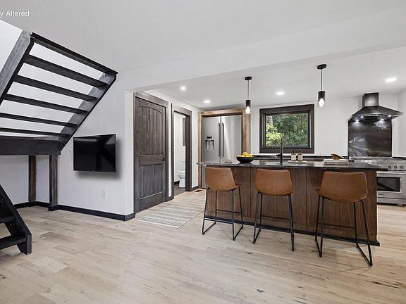 2nd image of 436 Walworth AVENUE