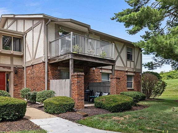 3rd image of 1438 Willow Brook Cv APT 7