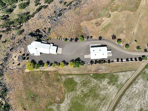 2nd image of 127 Harris Rd