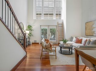 201 Galer St APT 104, Seattle, WA